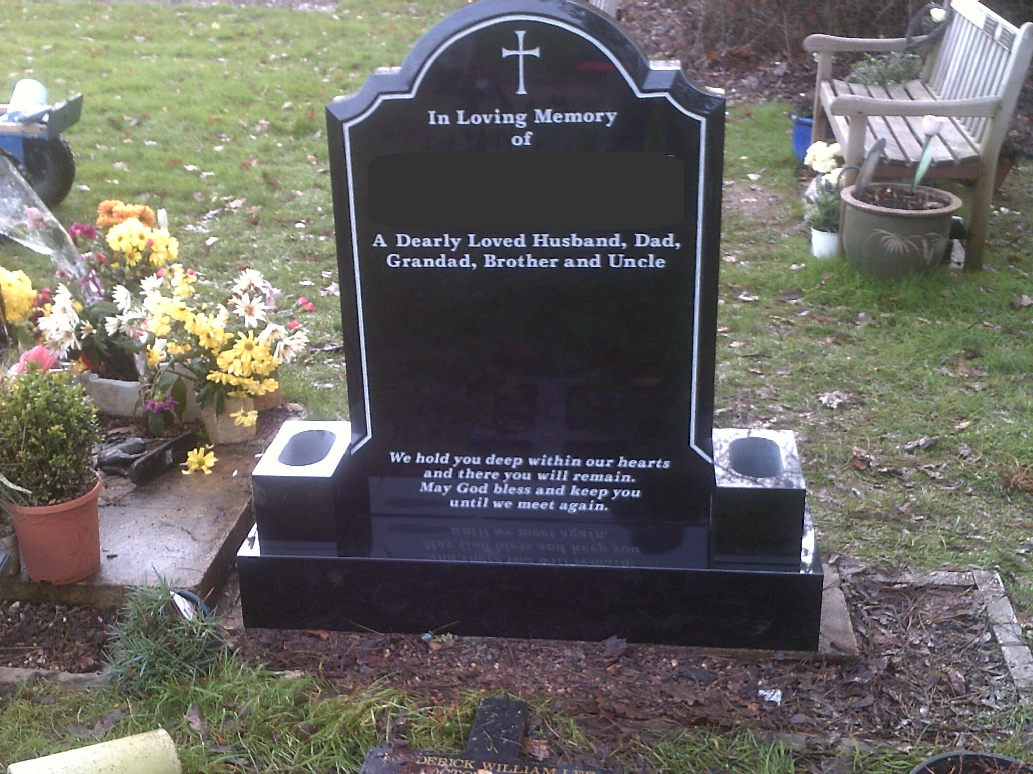 Headstone with side vases Widney Manor Headstone with side vases Widney Manor